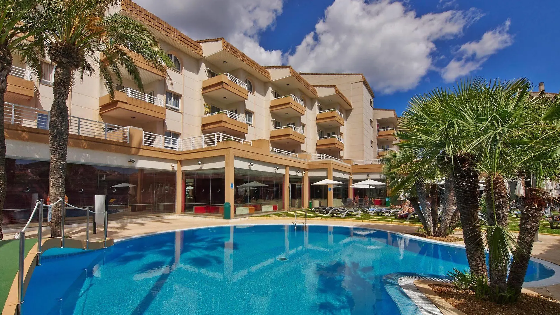 ****  Hotel Illot Suites Cala Ratjada  Spain